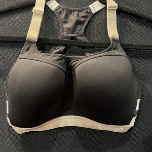 VS Sport Incredible lightweight Max bra Black and Gold 34DD